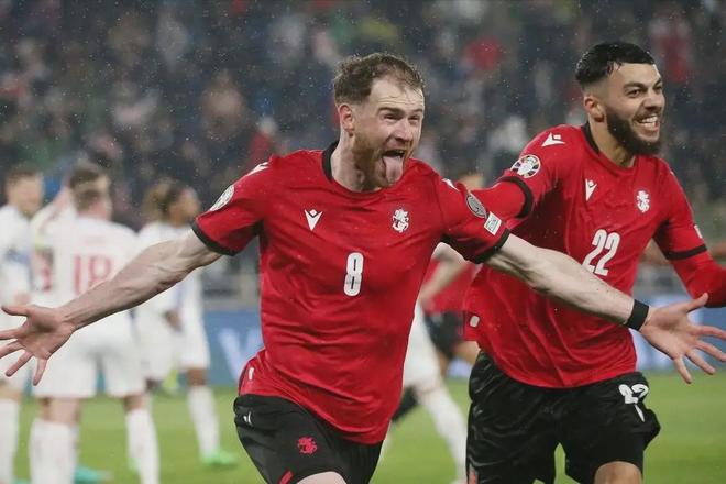 爱游戏登录-乌克兰再度对决波兰，争夺欧国联荣誉的简单介绍