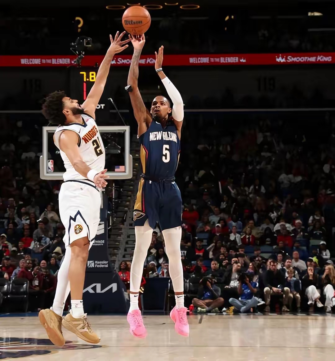 掘金枪手穆雷三分绝杀，战胜雷霆