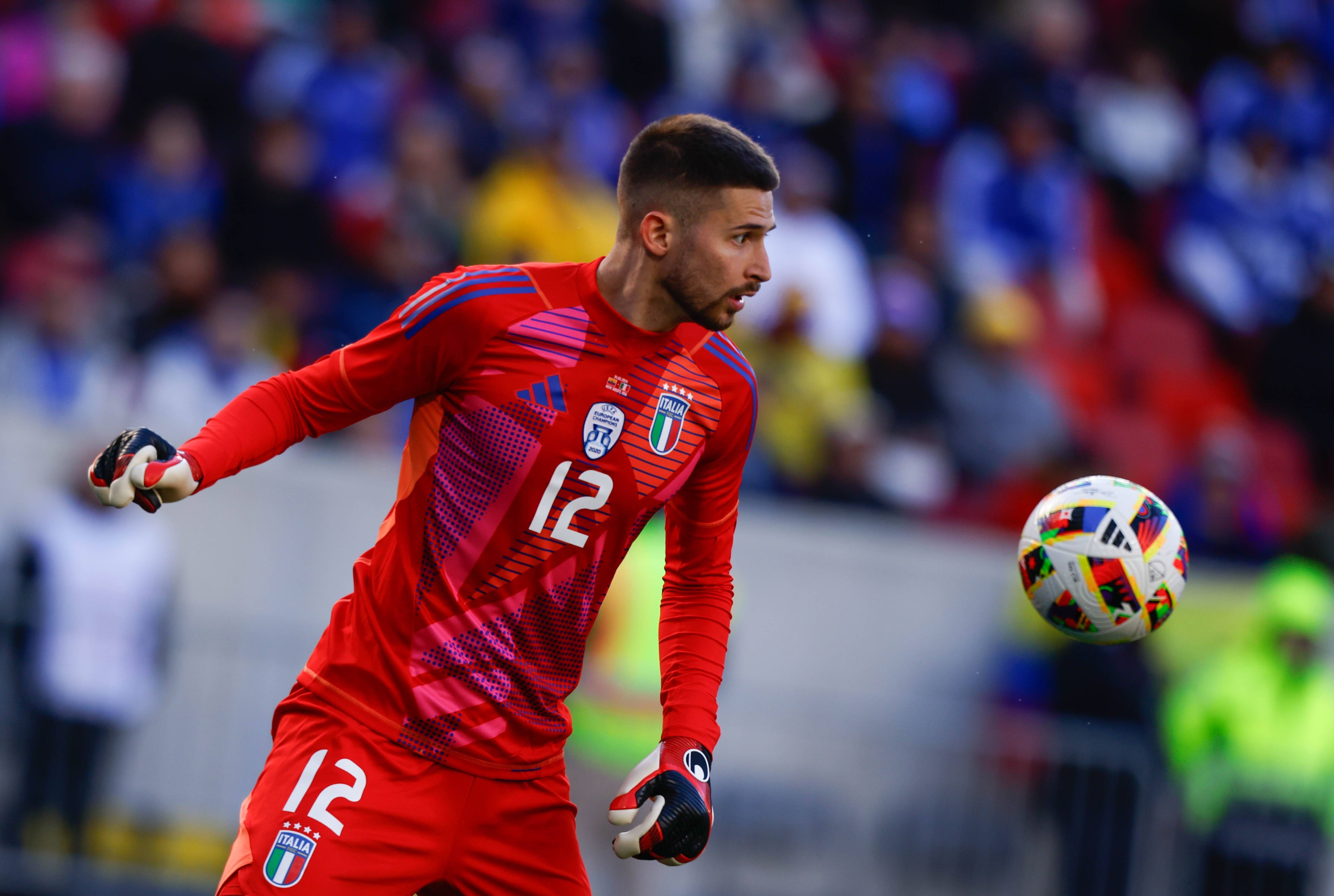 包含巴黎圣日耳曼客场横扫,豪取三分的词条 包含巴黎圣日耳曼客场横扫,豪取三分的词条