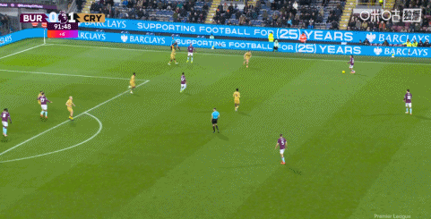 关于水晶宫客场战平米德尔斯堡，保持客场不败战绩的信息