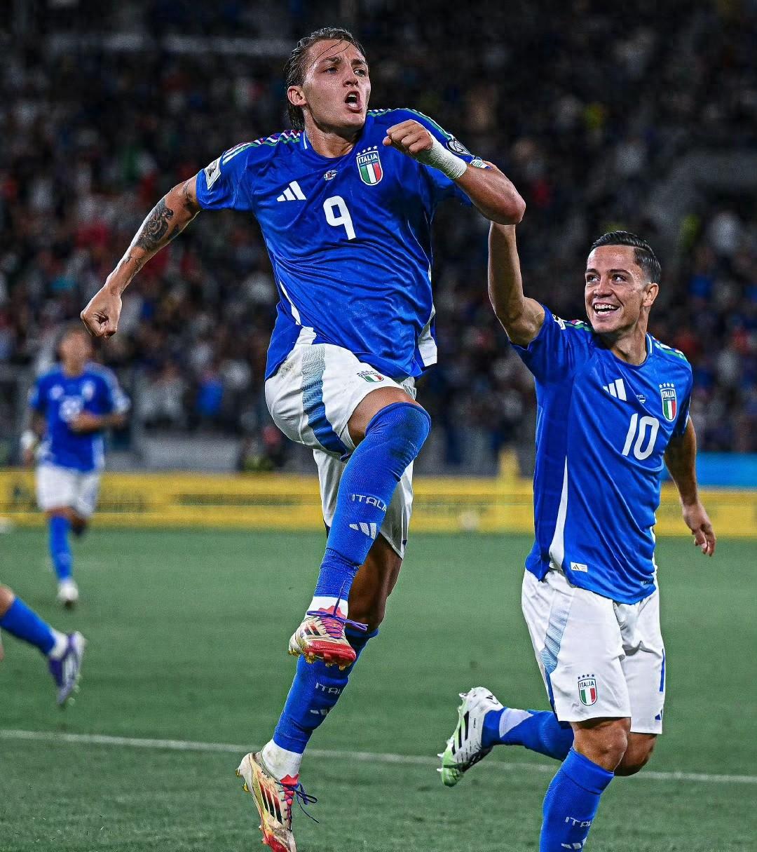 包含埃弗顿主场一球小胜，终结斯旺西不败的词条